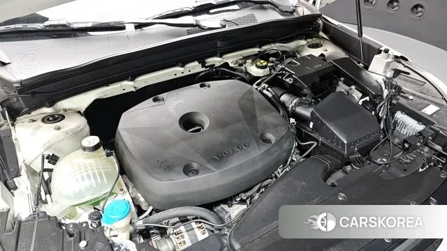 Volvo XC40 id 3753807 из Кореи 16