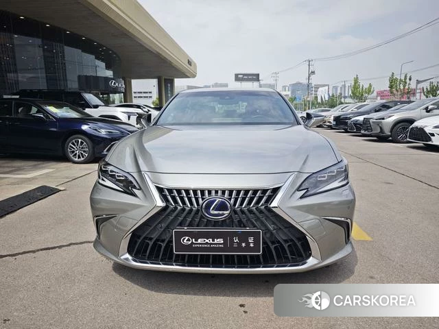 Lexus ES id 4259799 из Китая 12