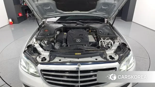 Mercedes-Benz E-Class W213 id 3568788 из Кореи 16