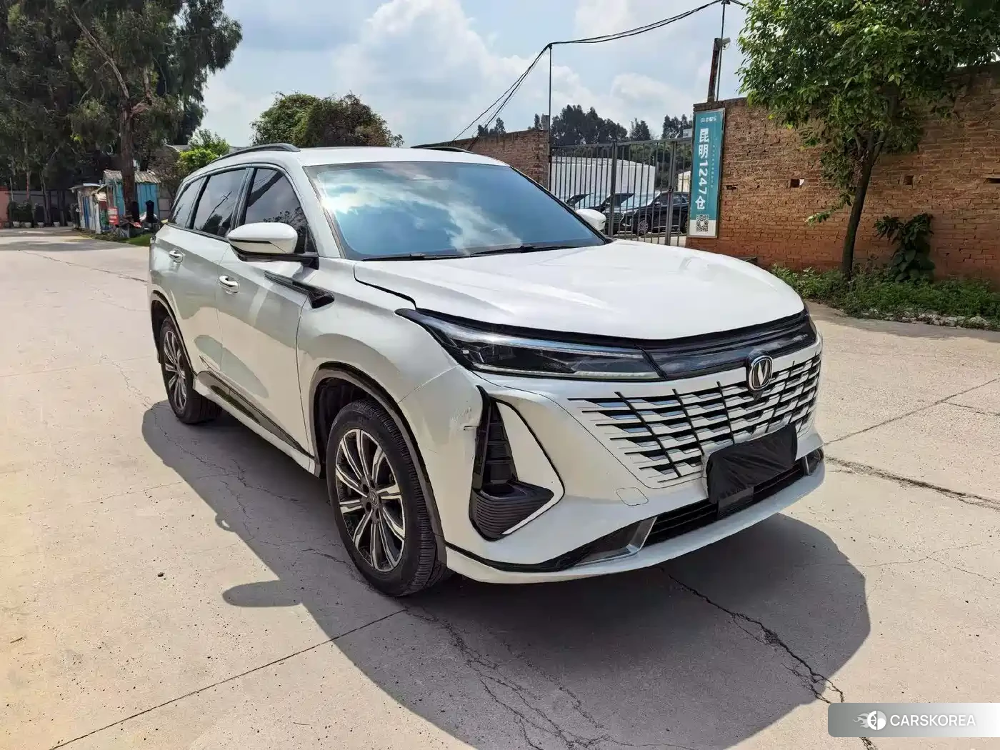 Chang'an CS75PLUS 2024 Белый из Китая, фото 6