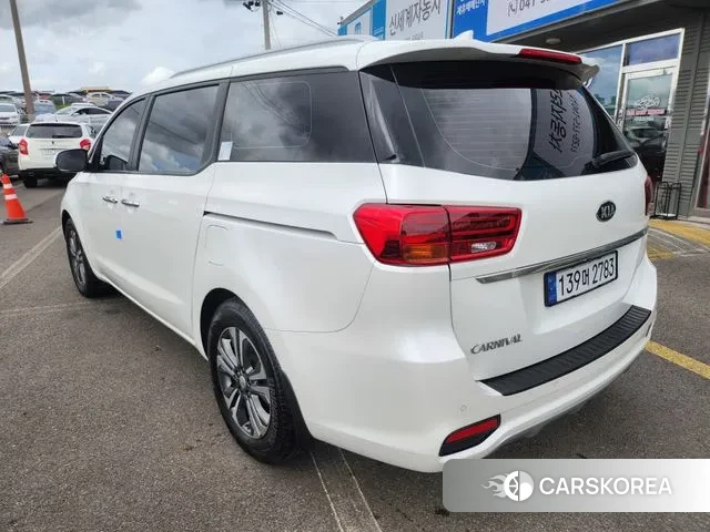 Kia The New Carnival id 3039099 из Кореи 16