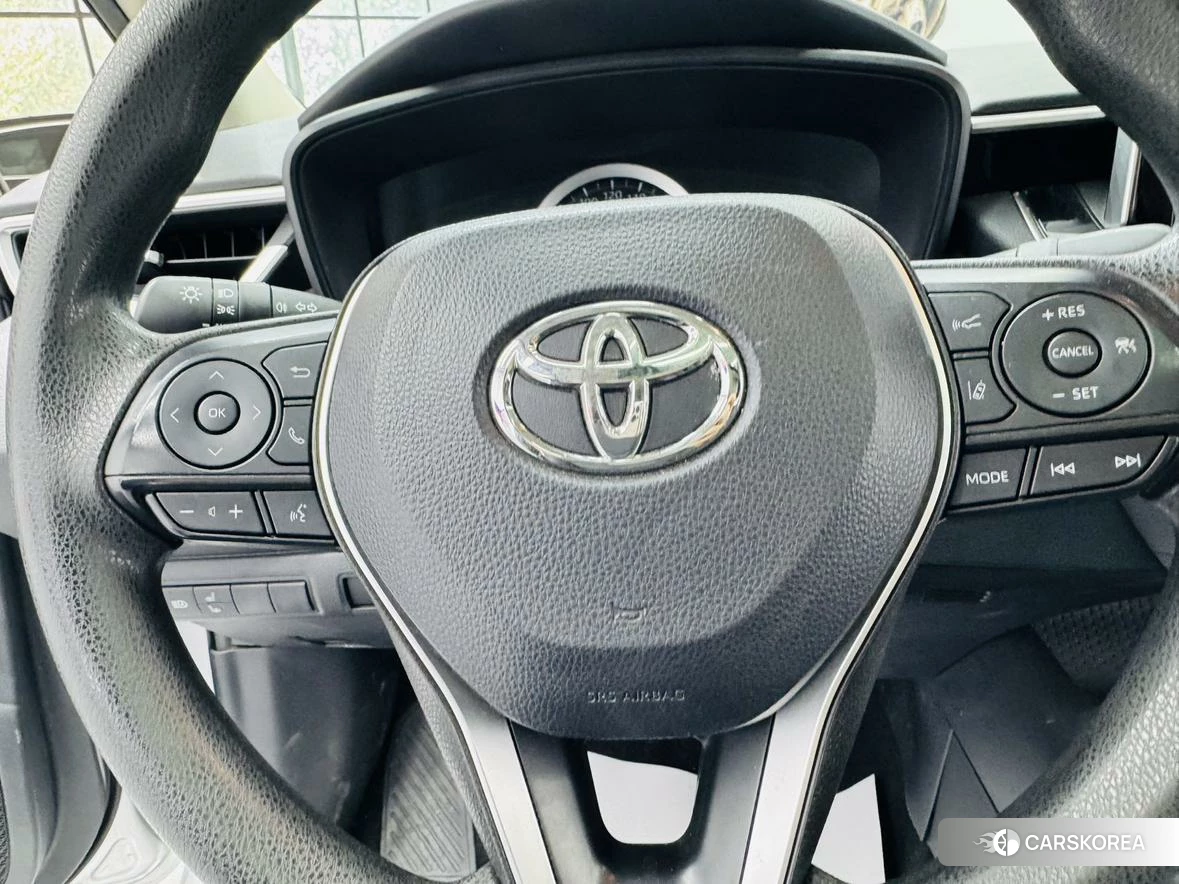 Toyota Corolla id 4514896 из Китая 9