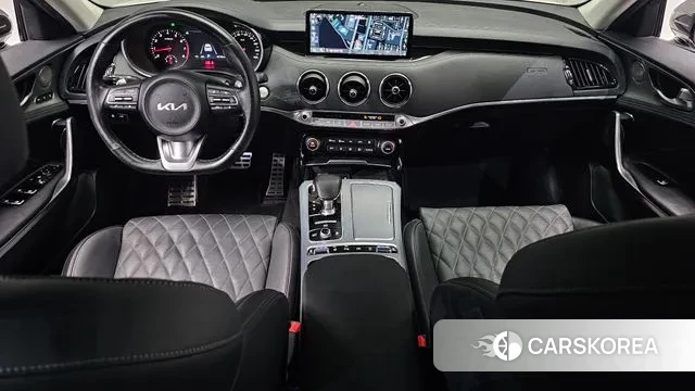 Kia Stinger Meister id 3675773 из Кореи 16