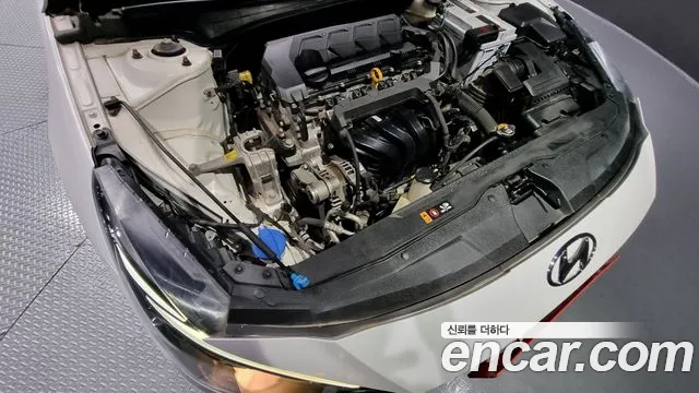 Hyundai Avante (CN7) id 2849986 из Кореи 16