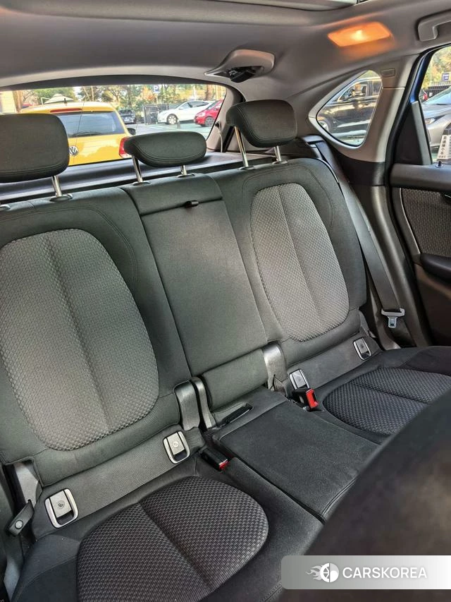 BMW 2 series station wagon id 4254400 из Китая 24