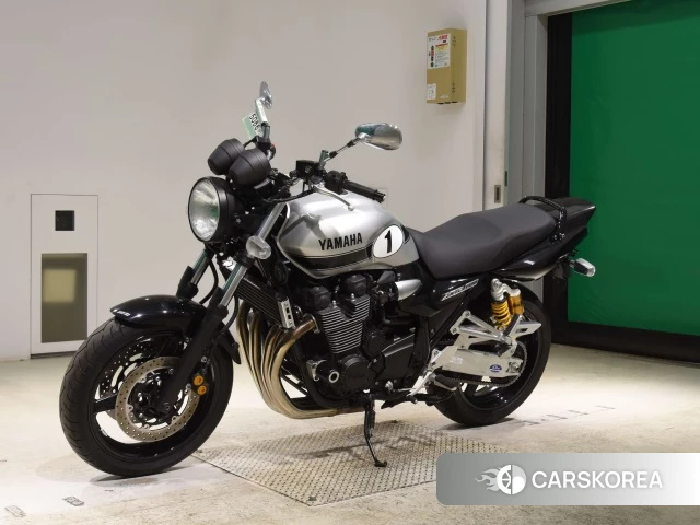Yamaha XJR 1300 2016 из Японии, фото 4