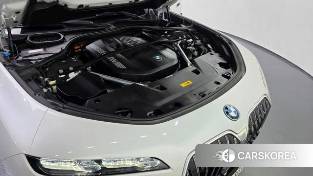 BMW 7 Series (G70) id 4488446 из Кореи 35