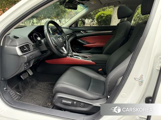 Honda Accord id 4214033 из Китая 12