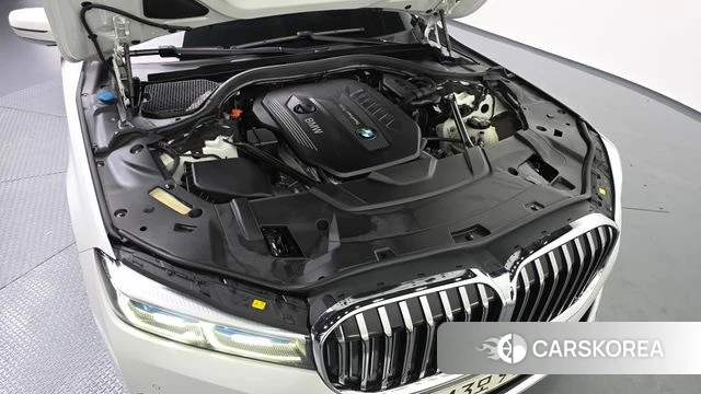 BMW 7 Series (G11) id 4187987 из Кореи 29