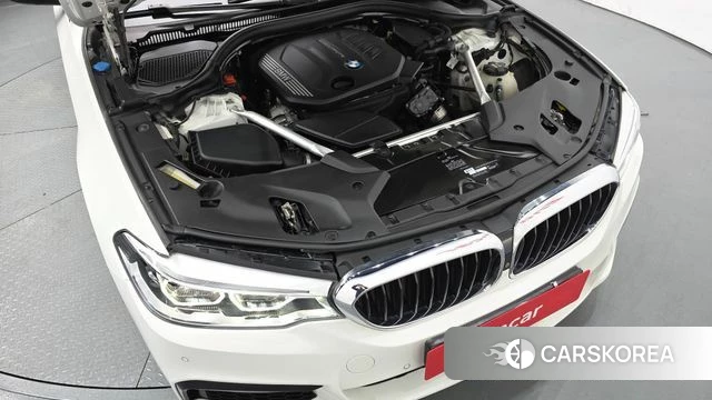 BMW 5 Series (G30) id 4304760 из Кореи 16