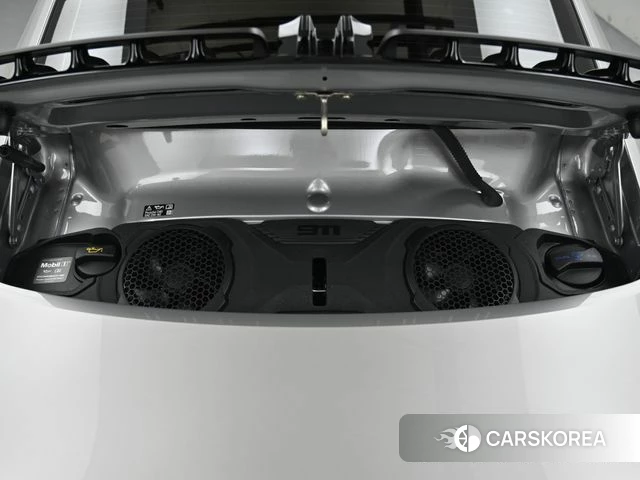 Porsche 911(992) id 4539818 из Кореи 16