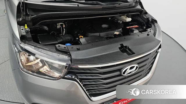 Hyundai The New Grand Starex id 4620120 из Кореи 16