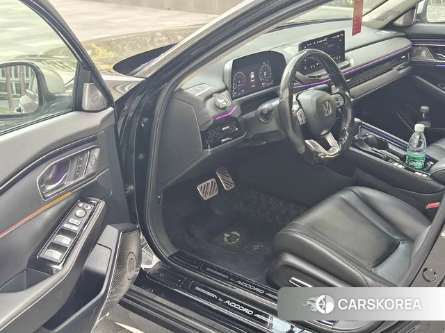 Honda Accord id 4301116 из Китая 10