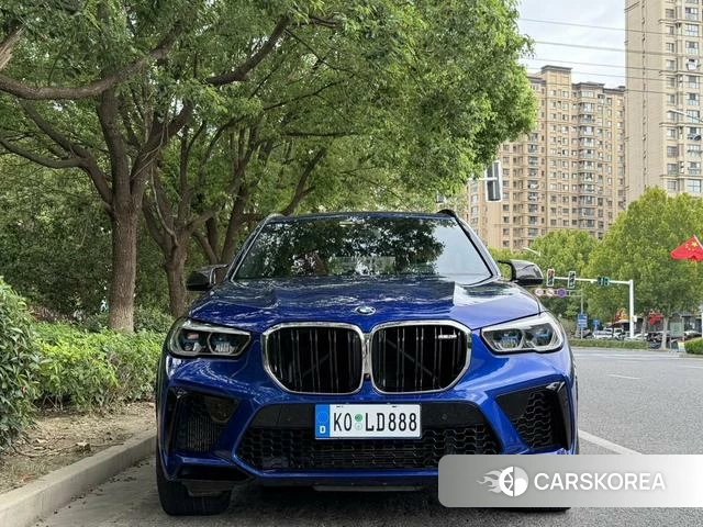 BMW X5 M id 4271468 из Китая 9