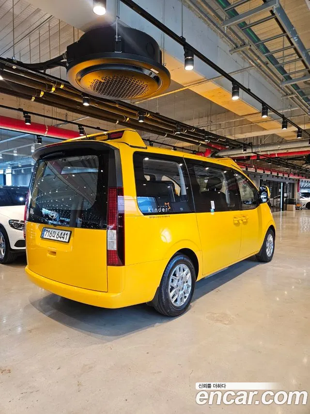 Hyundai Staria id 2712903 из Кореи 14