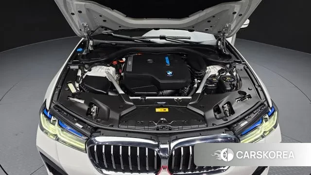 BMW 5 Series (G30) id 3721568 из Кореи 16