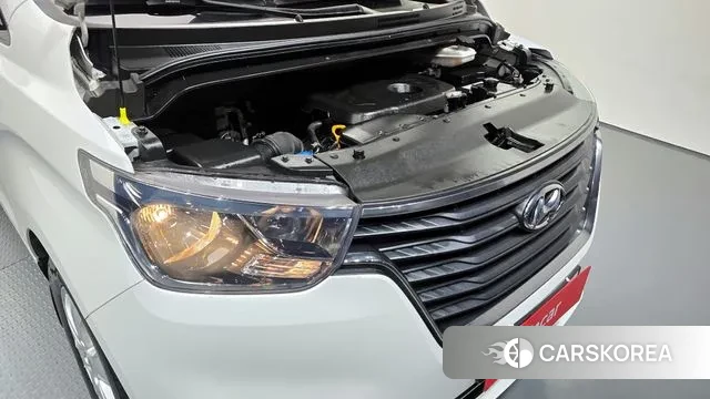 Hyundai The New Grand Starex id 3345142 из Кореи 16