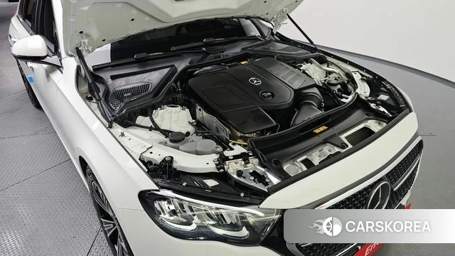 Mercedes-Benz E-Class W214 id 3909481 из Кореи 16