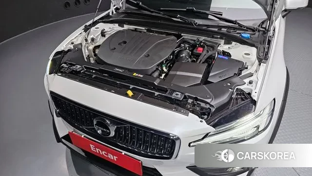 Volvo V60 Cross-Country 2nd Generation id 3373105 из Кореи 16