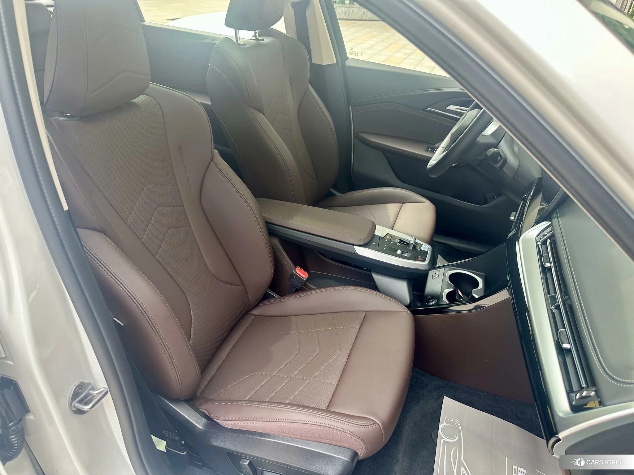BMW iX1 id 4498765 из Китая 12