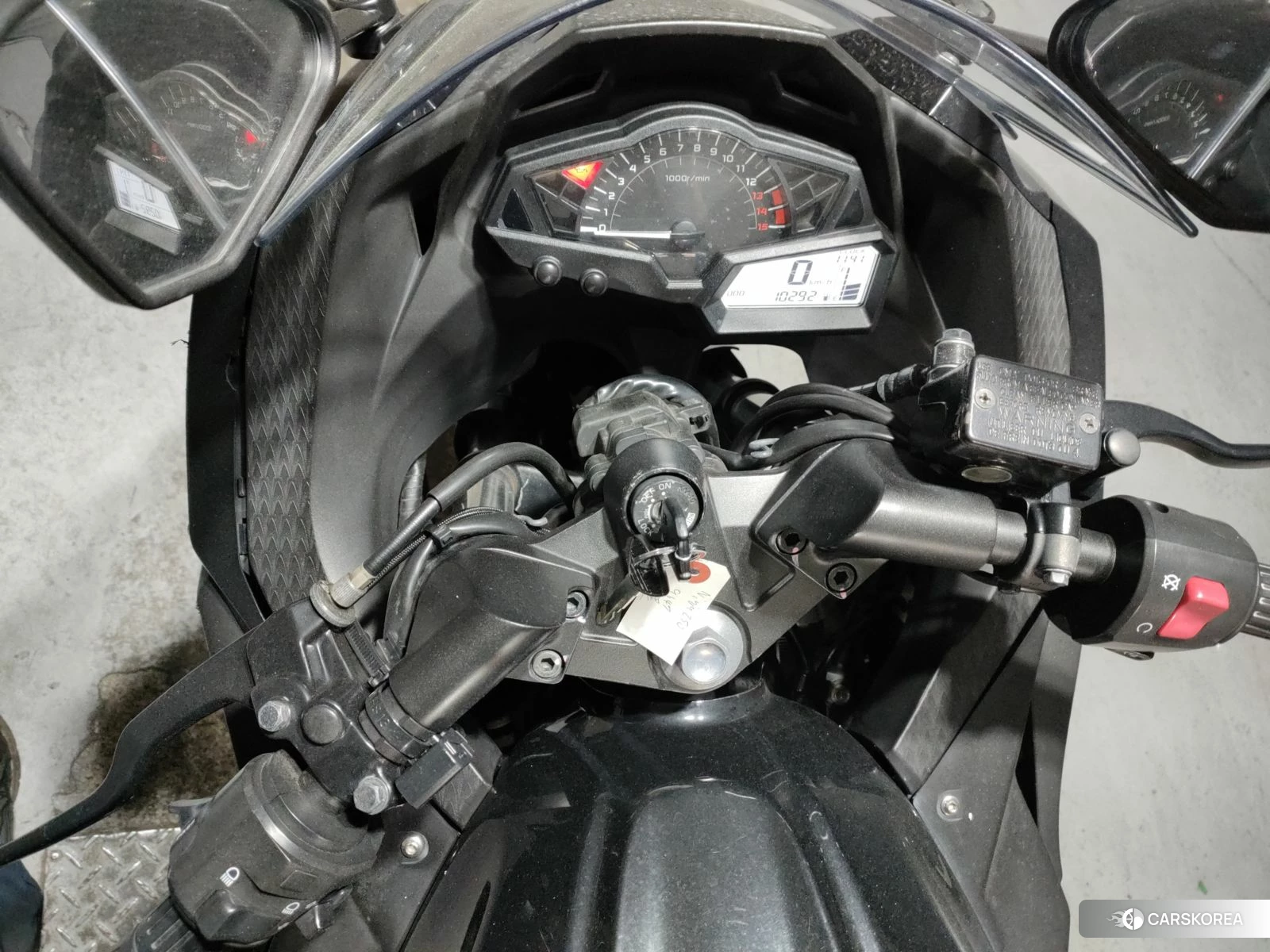 Kawasaki NINJA 250 id 3947059 из Японии 6
