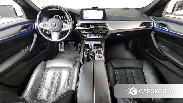 BMW 5 Series (G30) id 3408075 из Кореи 16