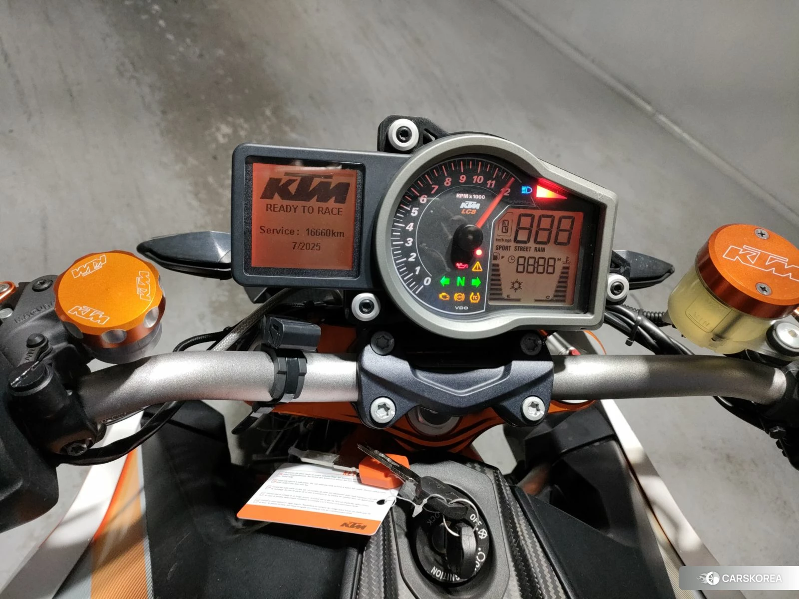 KTM 1290 SUPER DUKE R id 3970605 из Японии 6