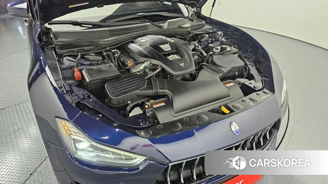 Maserati Ghibli id 4713243 из Кореи 34