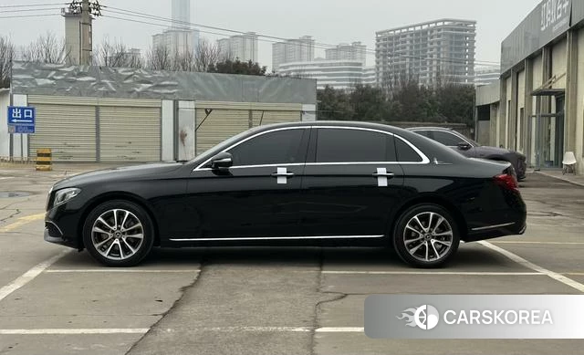 Mercedes-Benz E-class id 4213637 из Китая 12