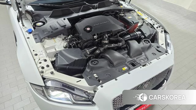 Jaguar All New XJ id 4643037 из Кореи 30