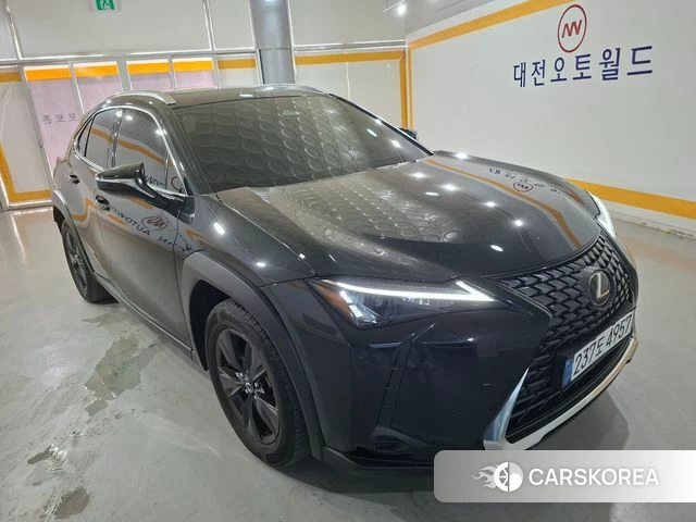 Lexus UX300h id 4635253 из Кореи 16