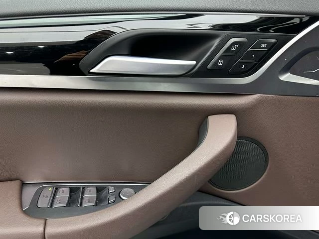 BMW X3 id 3857981 из Китая 28