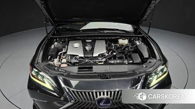 Lexus ES300h 7th generation id 3911698 из Кореи 16