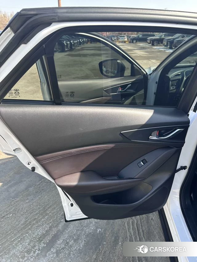 Mazda CX-4 id 4278989 из Китая 21