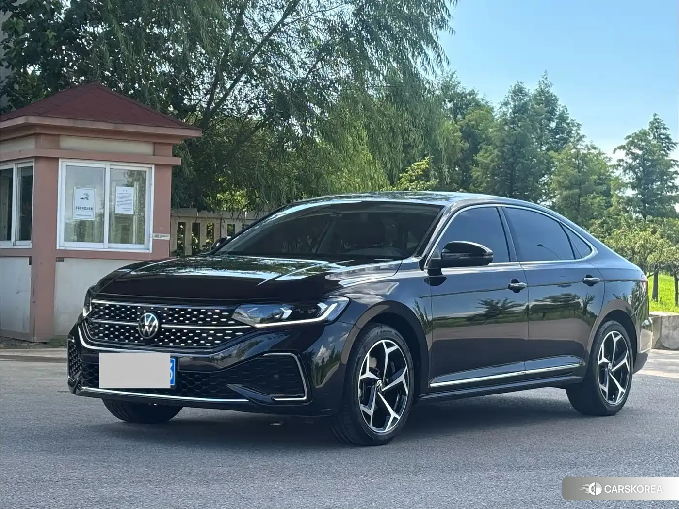 Volkswagen Passat id 4653808 из Китая 12