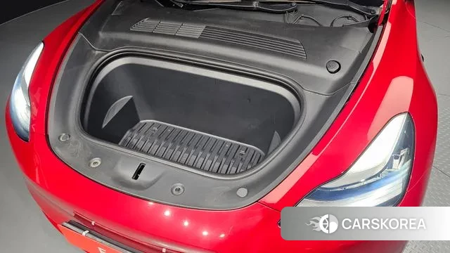 Tesla Model Y id 3012647 из Кореи 16