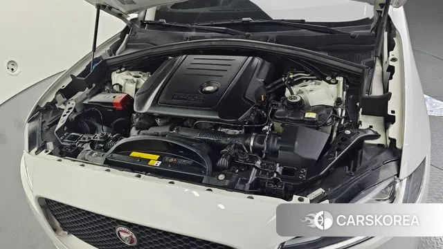 Jaguar F-PACE id 3429030 из Кореи 16