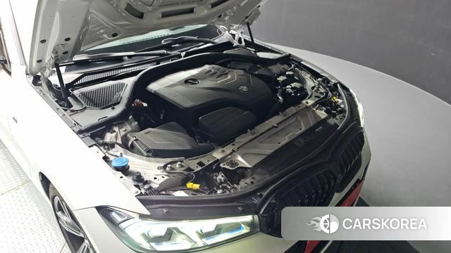 BMW 3 Series (G20) id 4266631 из Кореи 29