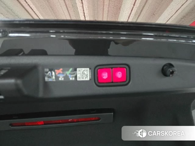 Mercedes-Benz E-Class W214 id 3952638 из Кореи 16