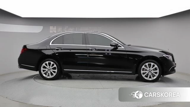 Mercedes-Benz E-Class W213 id 3843983 из Кореи 16