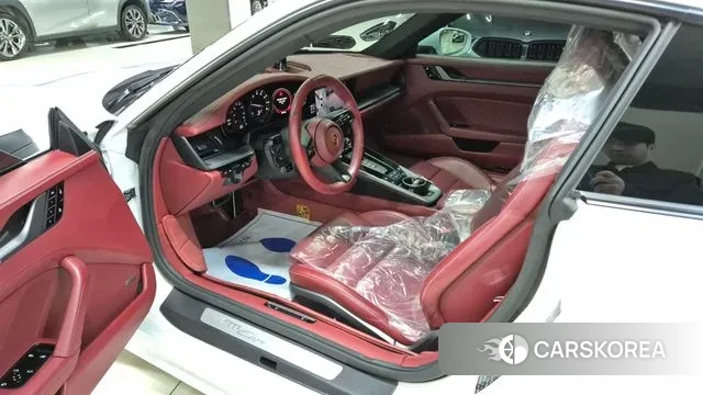 Porsche 911(992) id 3371068 из Кореи 16