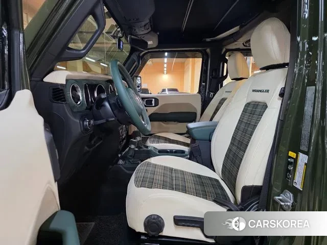 Jeep Wrangler (JL) id 3454228 из Кореи 16