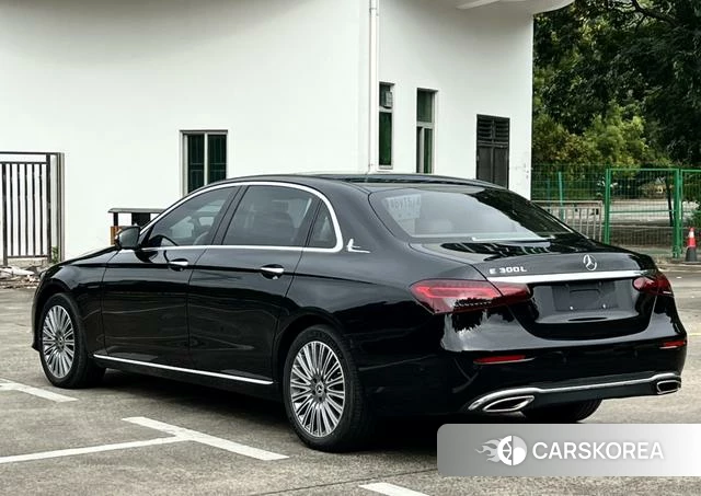 Mercedes-Benz E-class id 4274209 из Китая 9