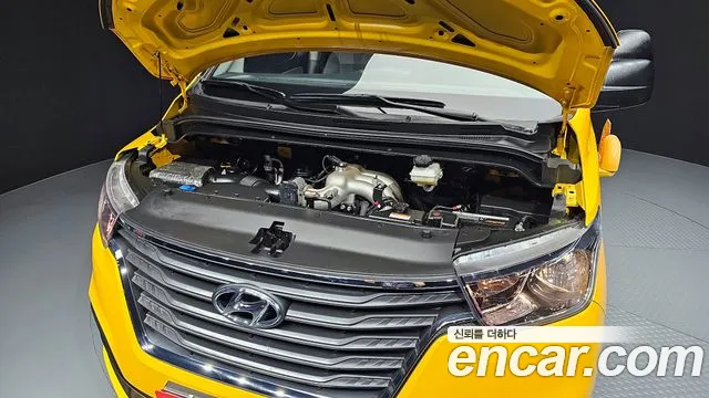 Hyundai The New Grand Starex id 2817828 из Кореи 16