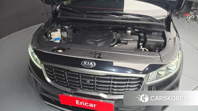 Kia The New Carnival id 3489590 из Кореи 16