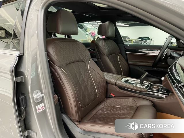 BMW 7 series id 4264053 из Китая 27
