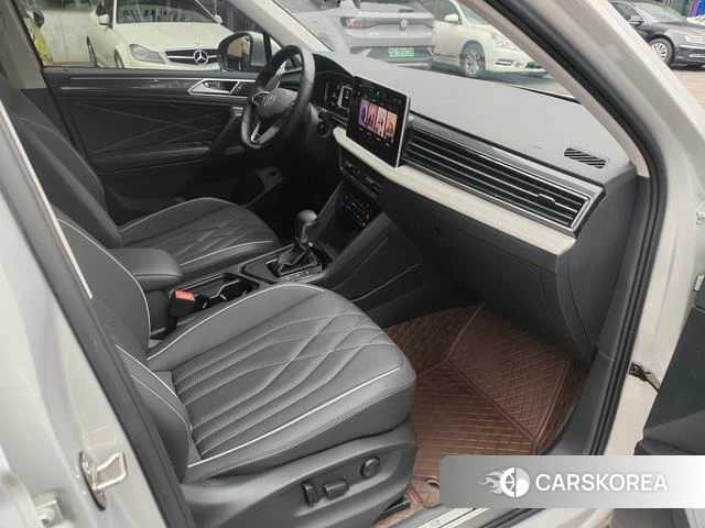 Volkswagen Tiguan L id 4298204 из Китая 11