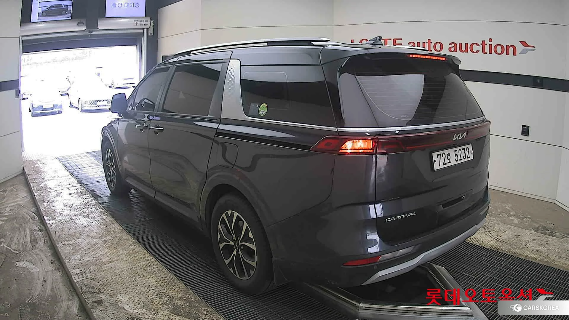 Kia Carnival id 3875762 из Кореи 33