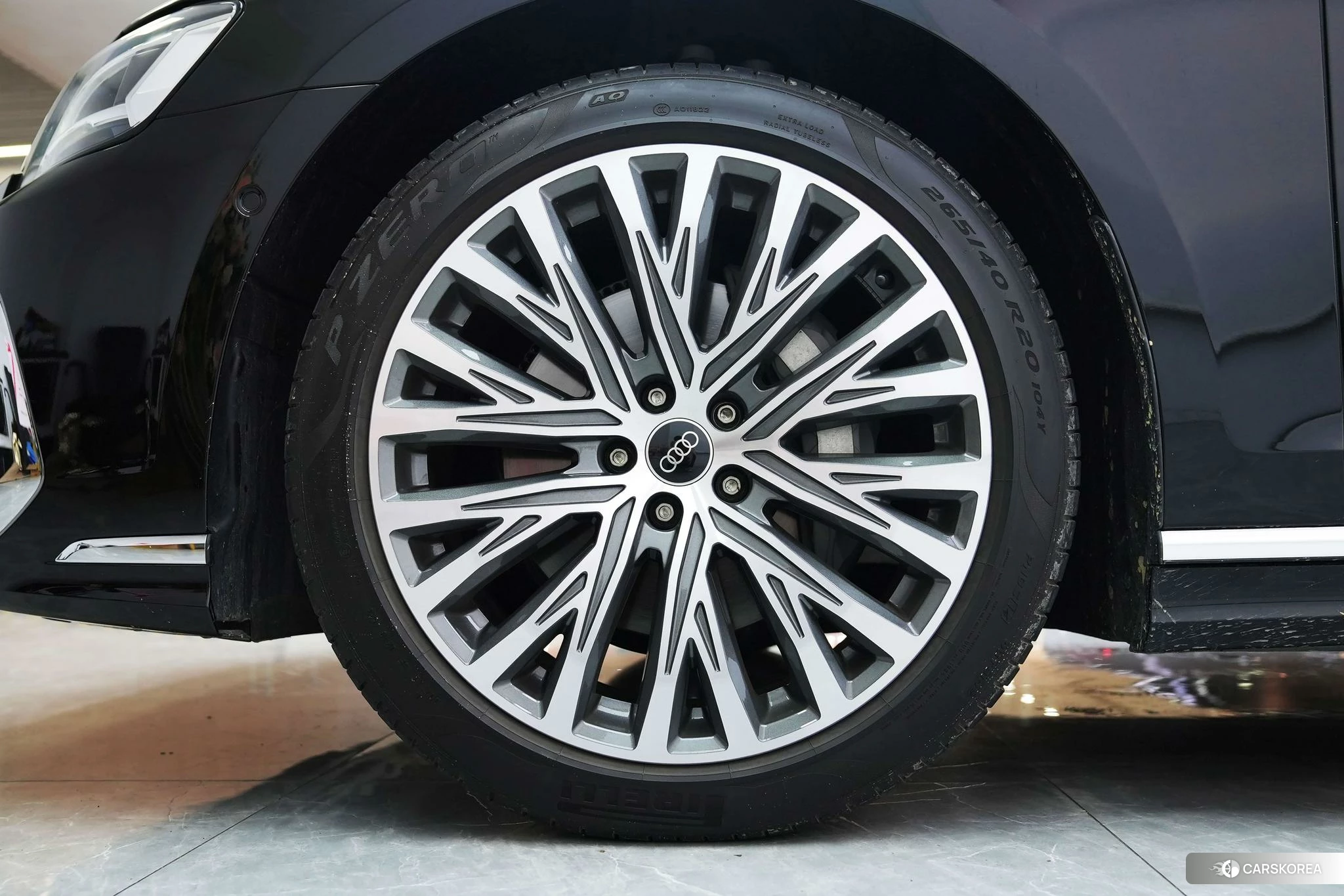 Audi A8 id 4455826 из Китая 14