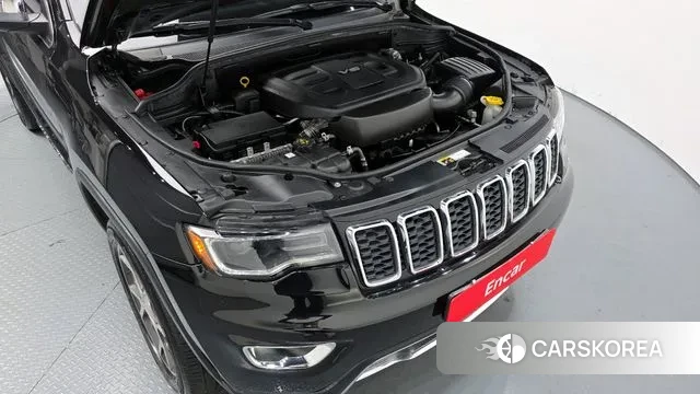 Jeep Grand Cherokee id 3402931 из Кореи 16